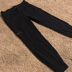 Athleta jogger pants L